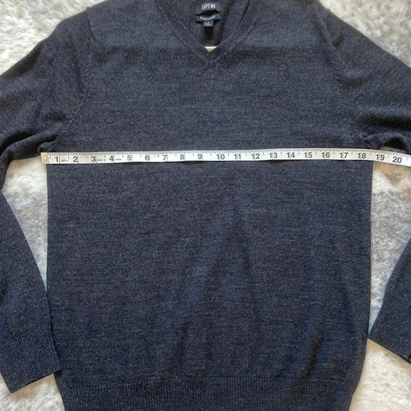 🔥4/$20 Apt. 9 Merino Wool Sweater - Picture 5 of 8